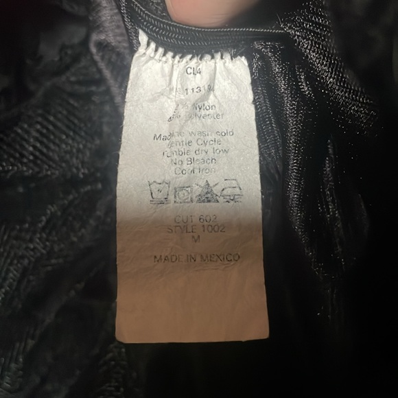 Incharacter Costumes Gothic Vampiress Costume - Picture 8 of 8